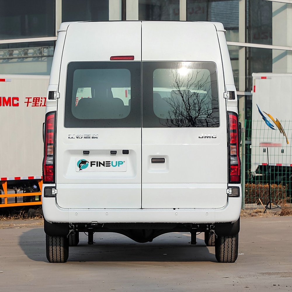 2023 JMC Fushun 2.0T diesel Engine AWD Light Bus 7 Seater Mini Bus China Low Price New Car Automatic Diesel Van