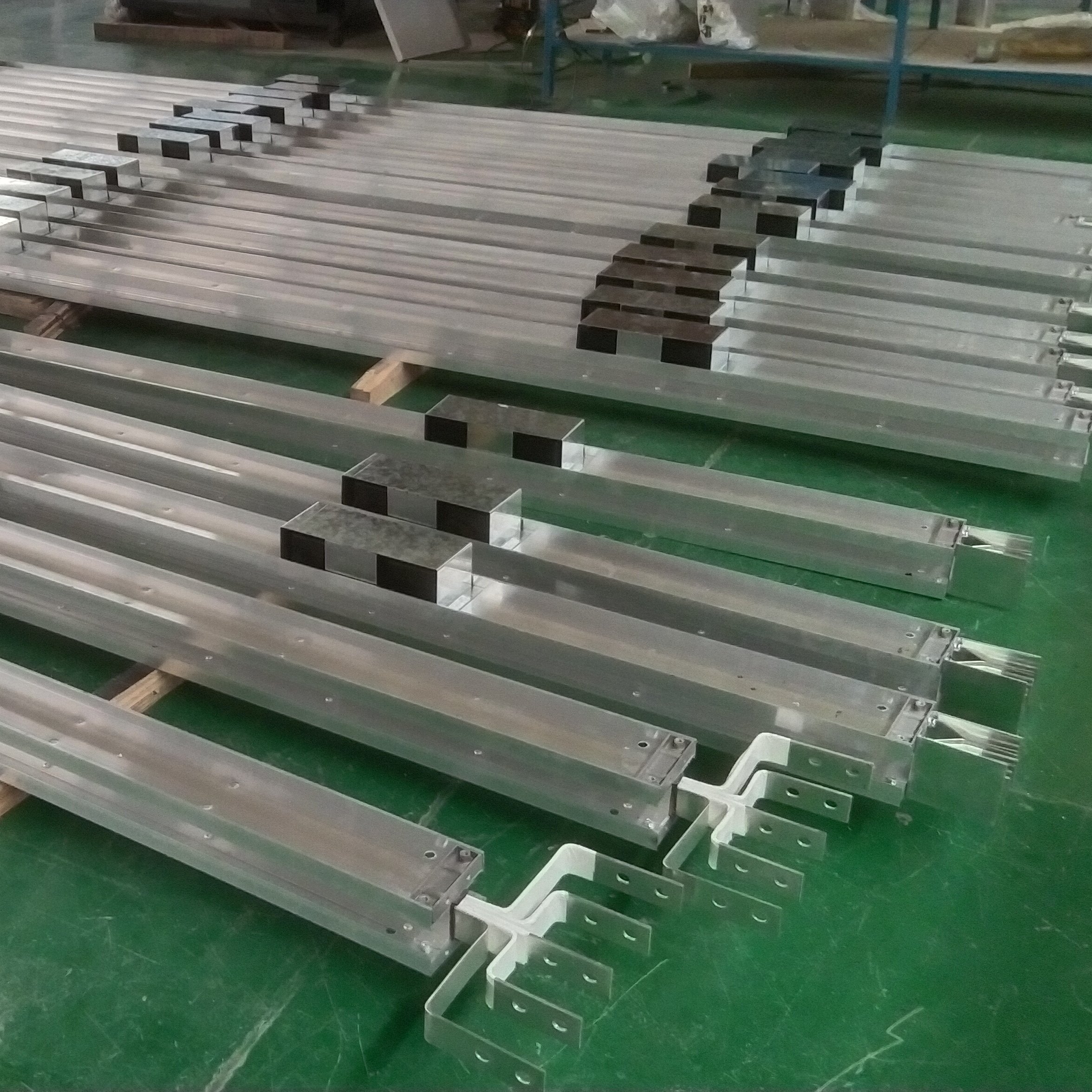 Compact Factory Supply Low Voltage Sandwich Bus Duct Copper and Aluminium Electrical System with Accessories