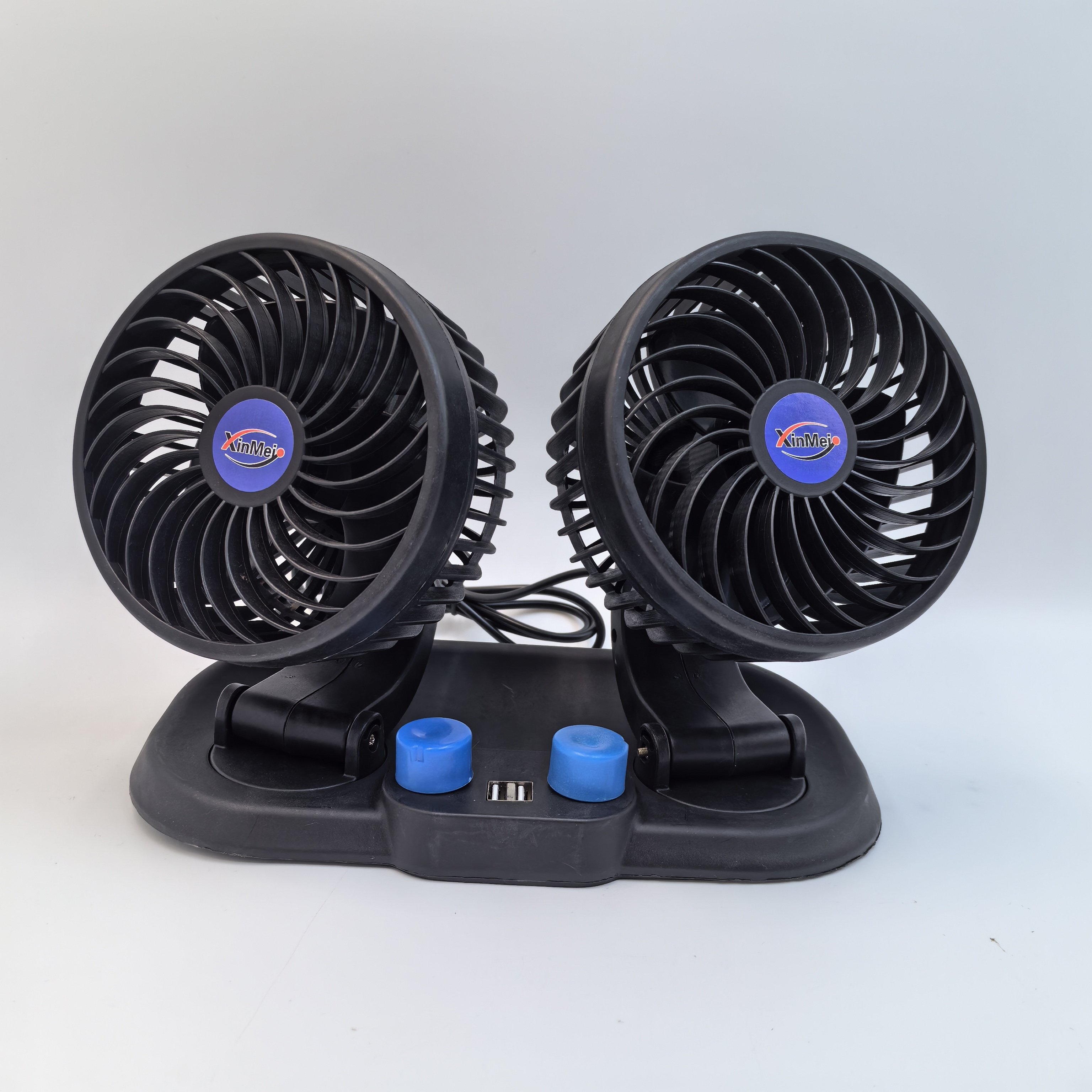 2023 Carfu Hot Sale 4 Inch Car Interior Accessories Portable Electric Plug 12v Car Fan