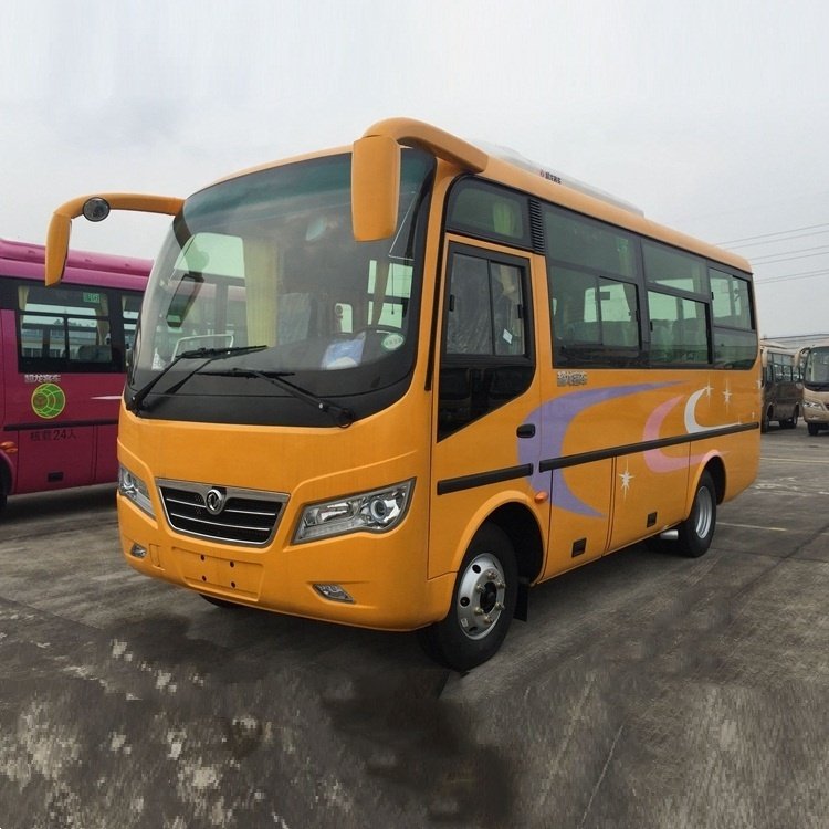 Dongfeng Chaolong Diesel Engine Bus 24 Passenger Seats City Bus