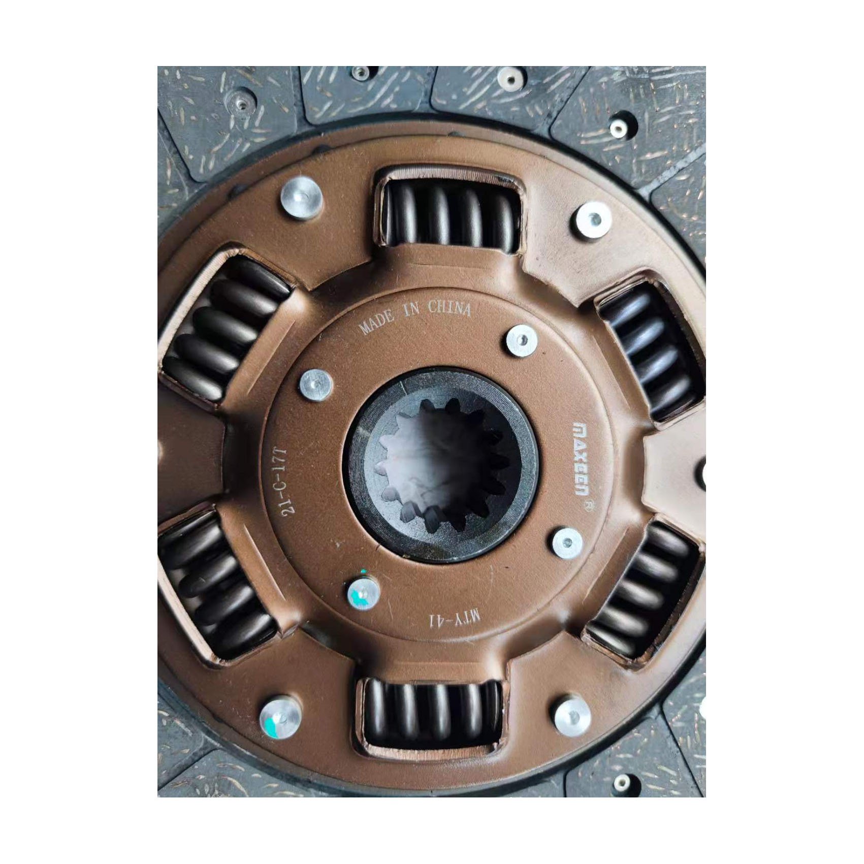 Maxeen Clutch Disc M40 300 01 for Toyota Car Size 300mm with Ref No. TYD119U