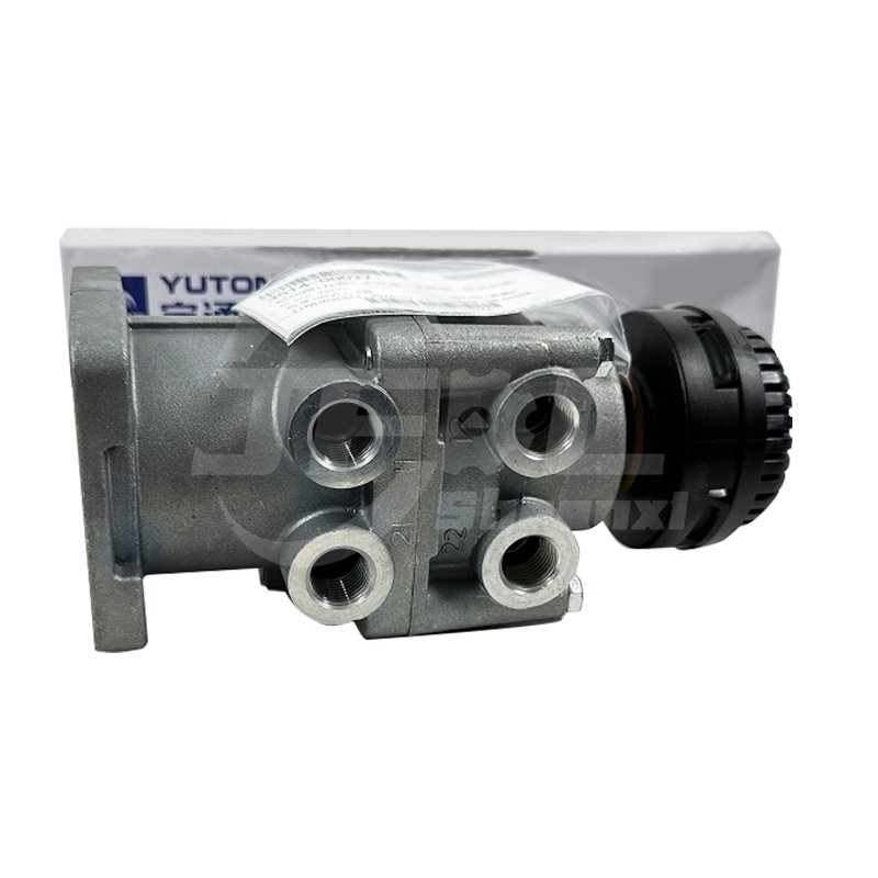 Source Factory Supply Truck Spare Parts 3514-00027 Brake Master Cylinder Chassis for Yutong Bus