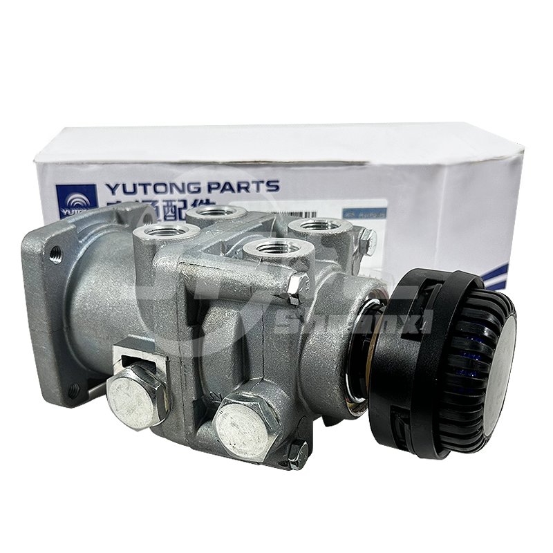 Source Factory Supply Truck Spare Parts 3514-00027 Brake Master Cylinder Chassis for Yutong Bus