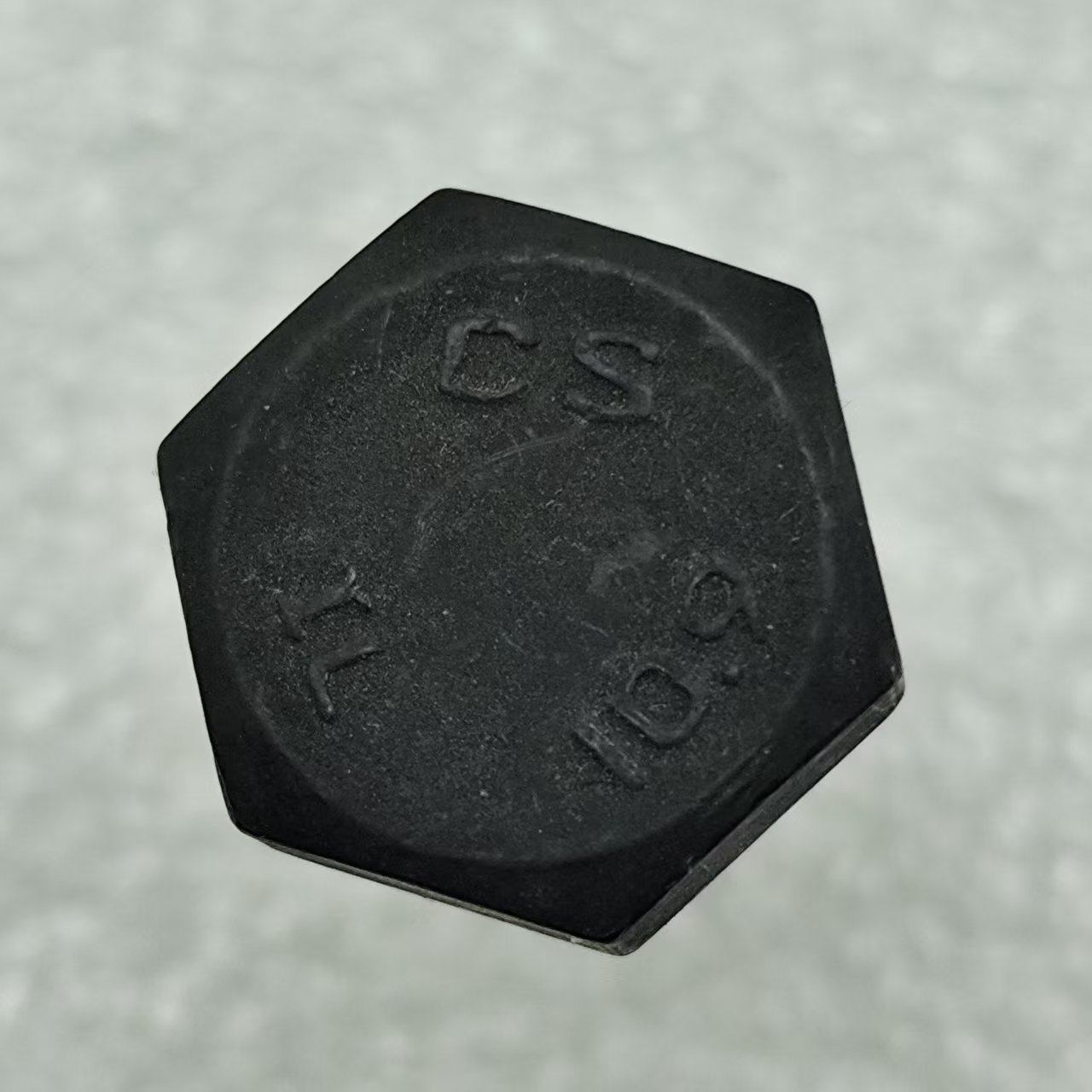 High Quality Hexagonal Bolt Bus Wheel Spare Parts for Yutong Zhongtong Jinlong Haiger Bus Models