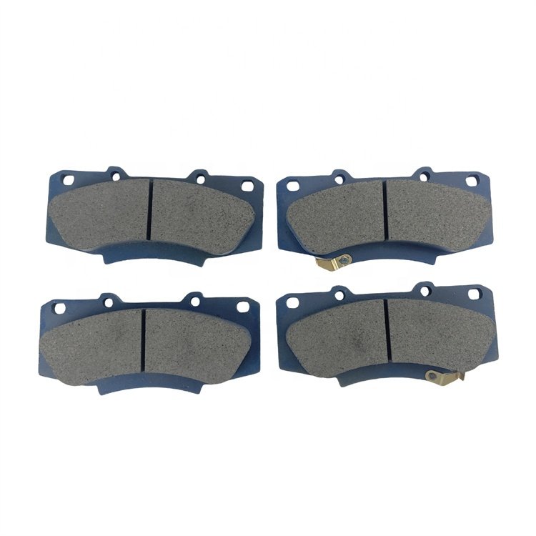 Wholesale Brand New High Performance Auto Parts 04465-0K240 Car Brake Pads Semi-metallic Brake Pads for Toyota Hilux Brake Pads