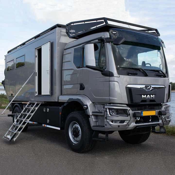 Factory New Luxury Motorhome 4X4 Fiberglass RV Camper Caravan Made in USA for Camping Home