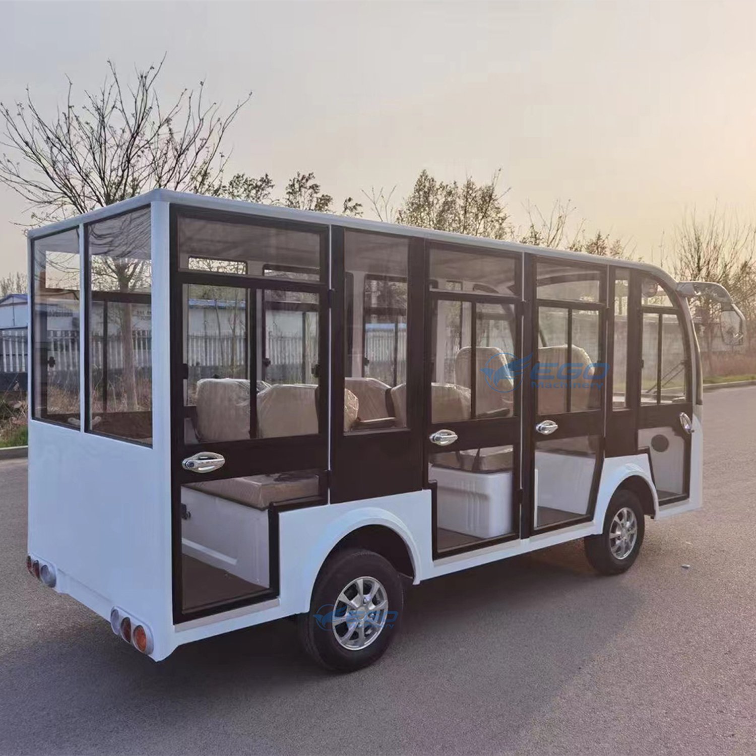 New Energy Gasoline Sightseeing Touring Car Golf Sightseeing Car Enclosed 19 23 Seaters Electric Shuttle Bus With Glass Door