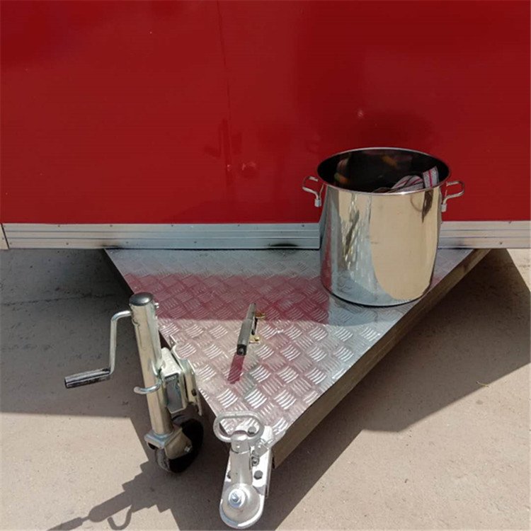 High Quality Outdoor Food Cart Safe and Durable Fast Food Trailer CE Approved Mobile Food Trucks with ISO