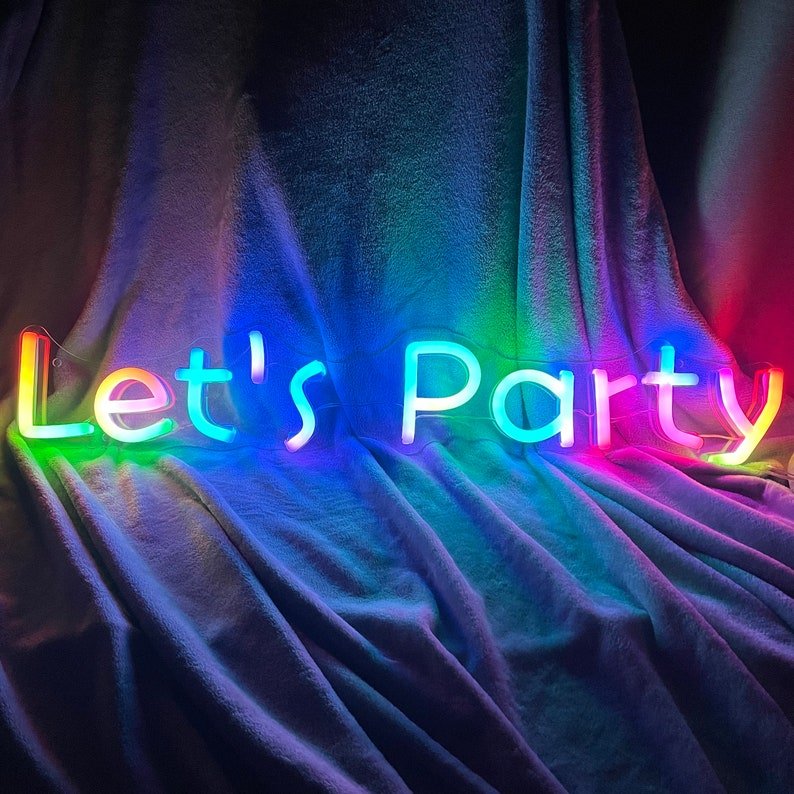Custom Outdoor Made 12V Wall Decor Advertising Welcome Alphabet LED Neon Hanging Sign Light for Wedding Decoration