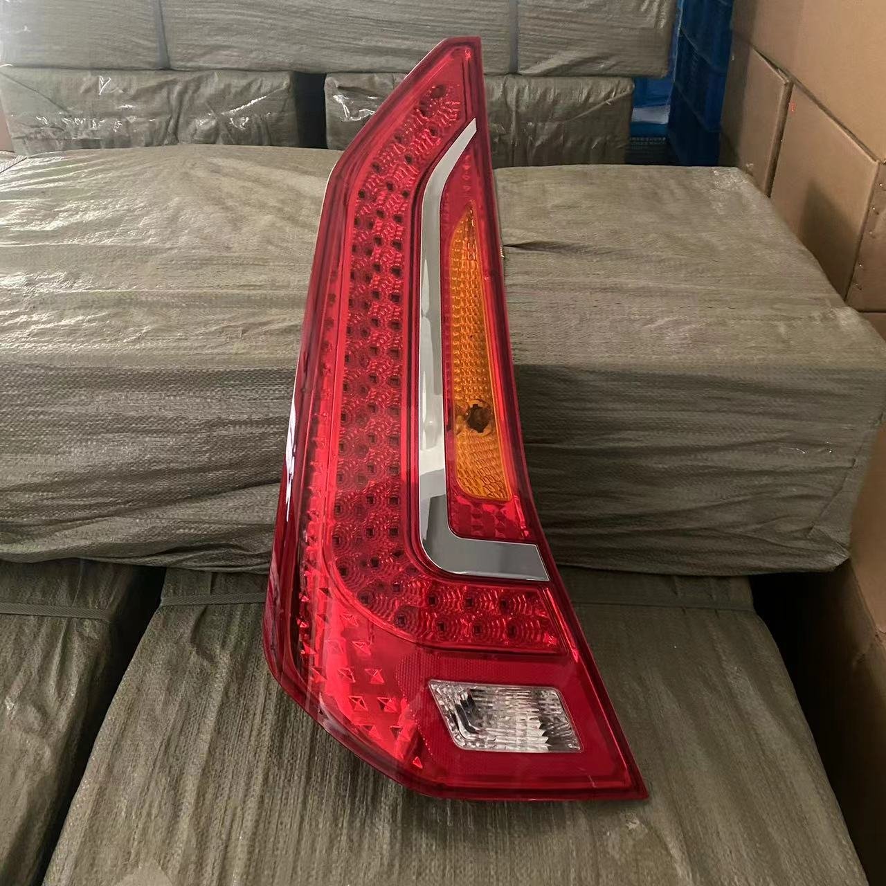 BUS REAR LAMP WJC-H-027
