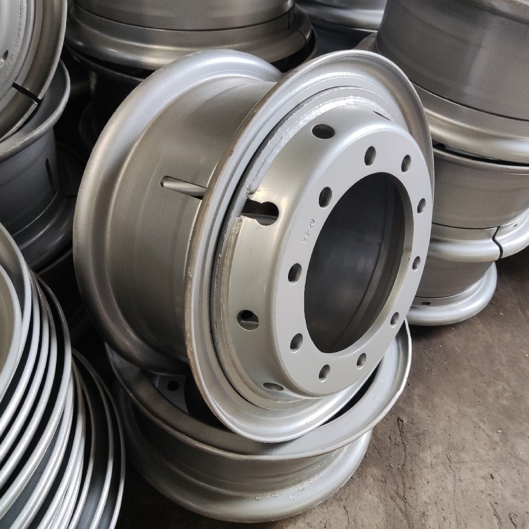 Tube Truck Wheels 8.50-20 Wheel Hub Is Suitable for 12.00R20 Tire