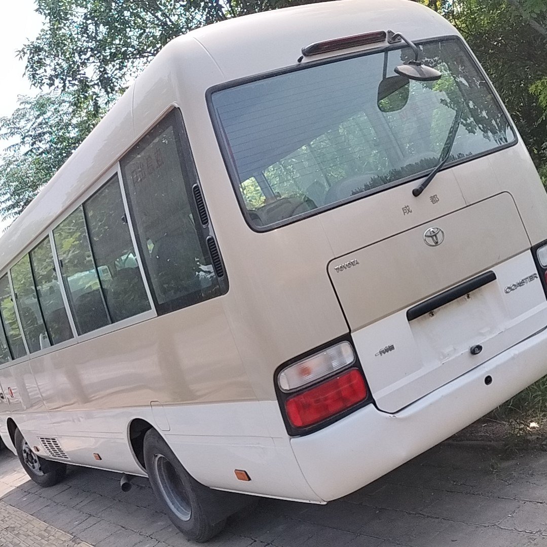 Spots Goods Used Coaster Bus Japan Price Front Engine Buses and Coaches Coaster Mini Bus From China