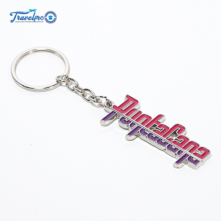 Travelpro Wholesale Keychains English Letter Keyring Handbag Accessories Purse Charms Fashion Links Metal Keychain