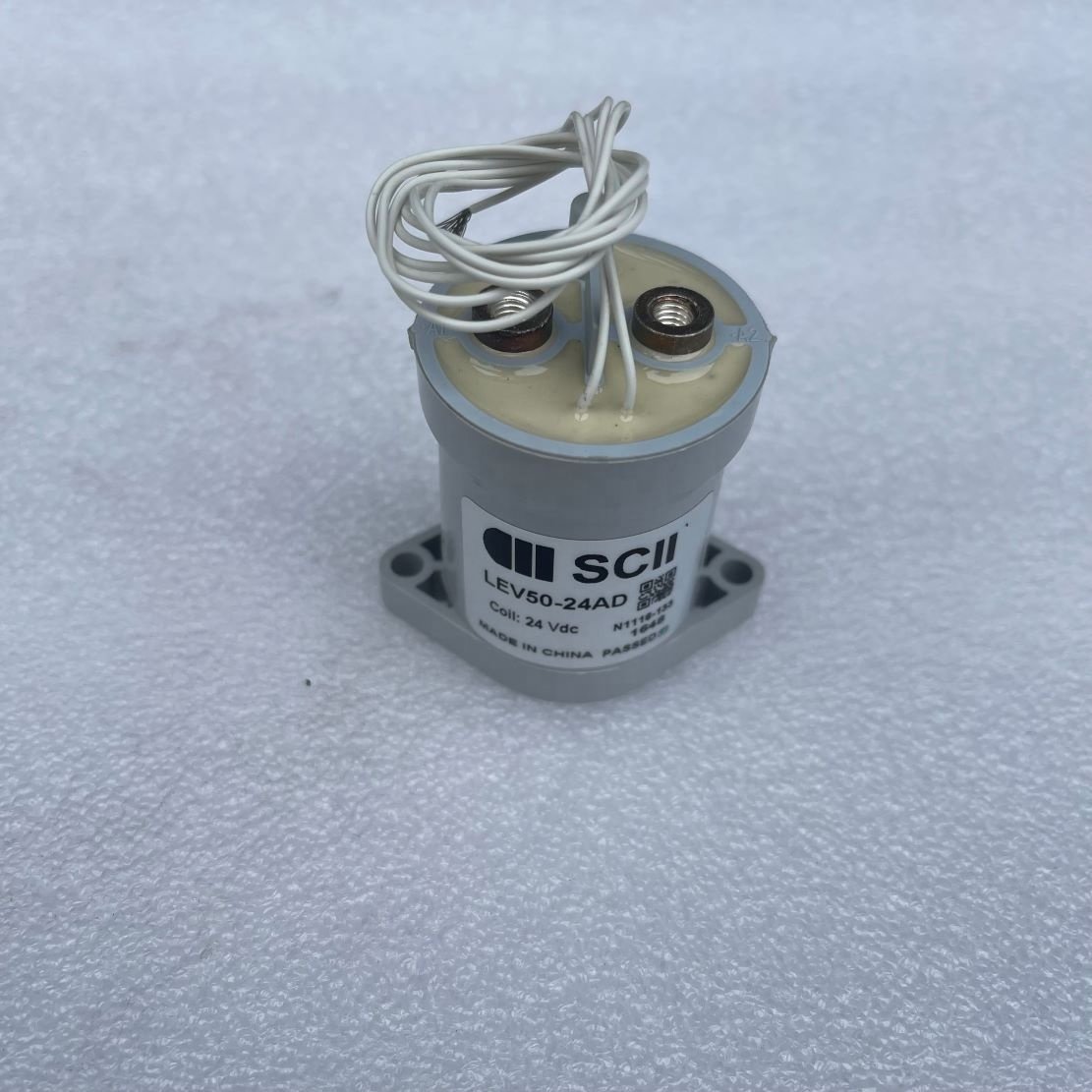 New Energy Electric Bus Accessories High Voltage Contactor LEV50-24AD 24VAD for Relay Use in CARS