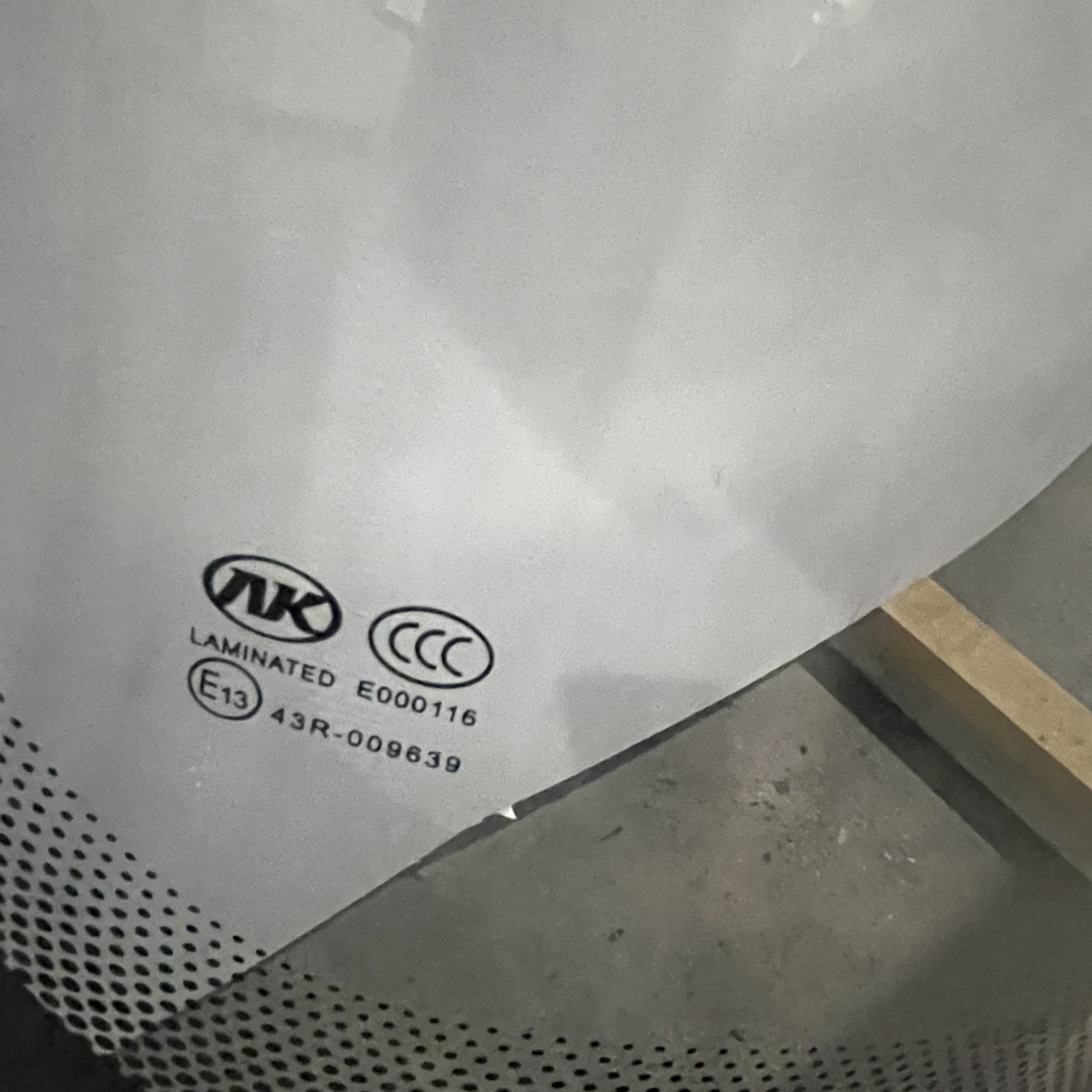 High Quality Windshield Glass Auto Glass Windscreen Car Front/Rear Windshield Glass for ANKAI 6111 Bus