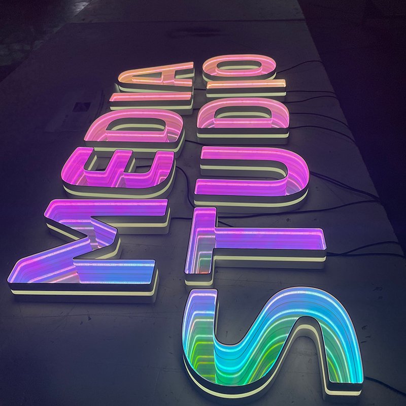 Custom 3d Led Infinite Mirror Sign Abyss Mirror Neon Infinity Wall Mirror Outdoor Indoor Colorful Multilayer with High Quality