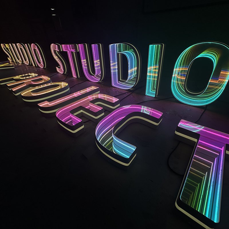 Custom 3d Led Infinite Mirror Sign Abyss Mirror Neon Infinity Wall Mirror Outdoor Indoor Colorful Multilayer with High Quality