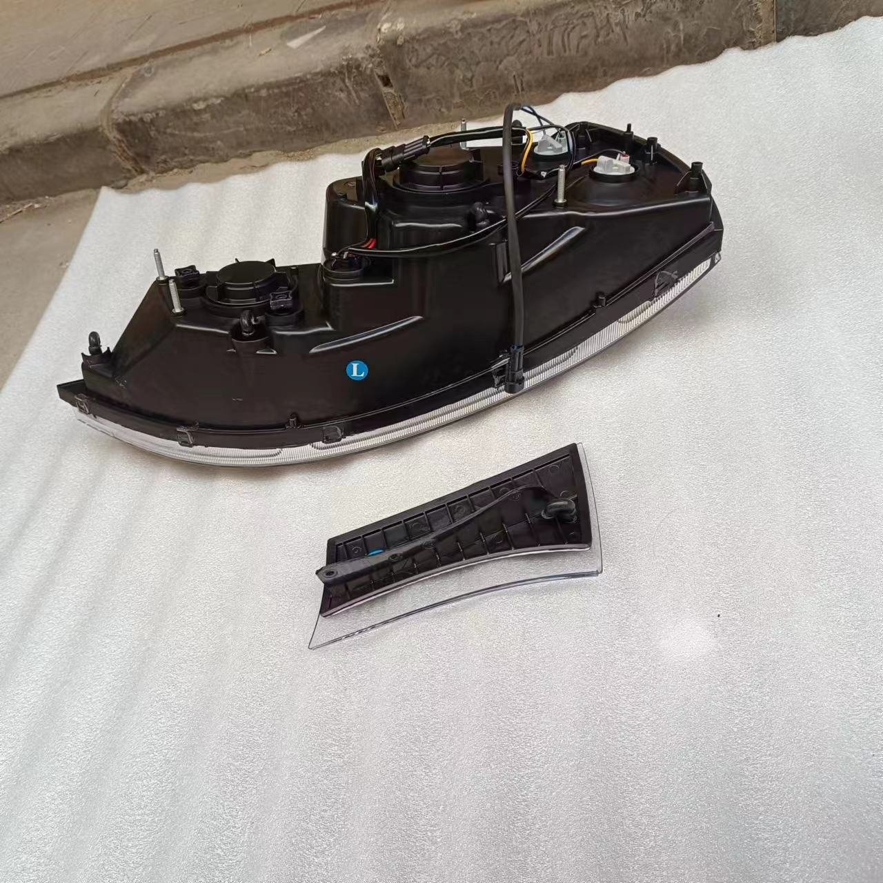 Hot Selling Good Quality Bus Headlights Bus Coach Headlights for Yutong Bus Light Parts Headlights