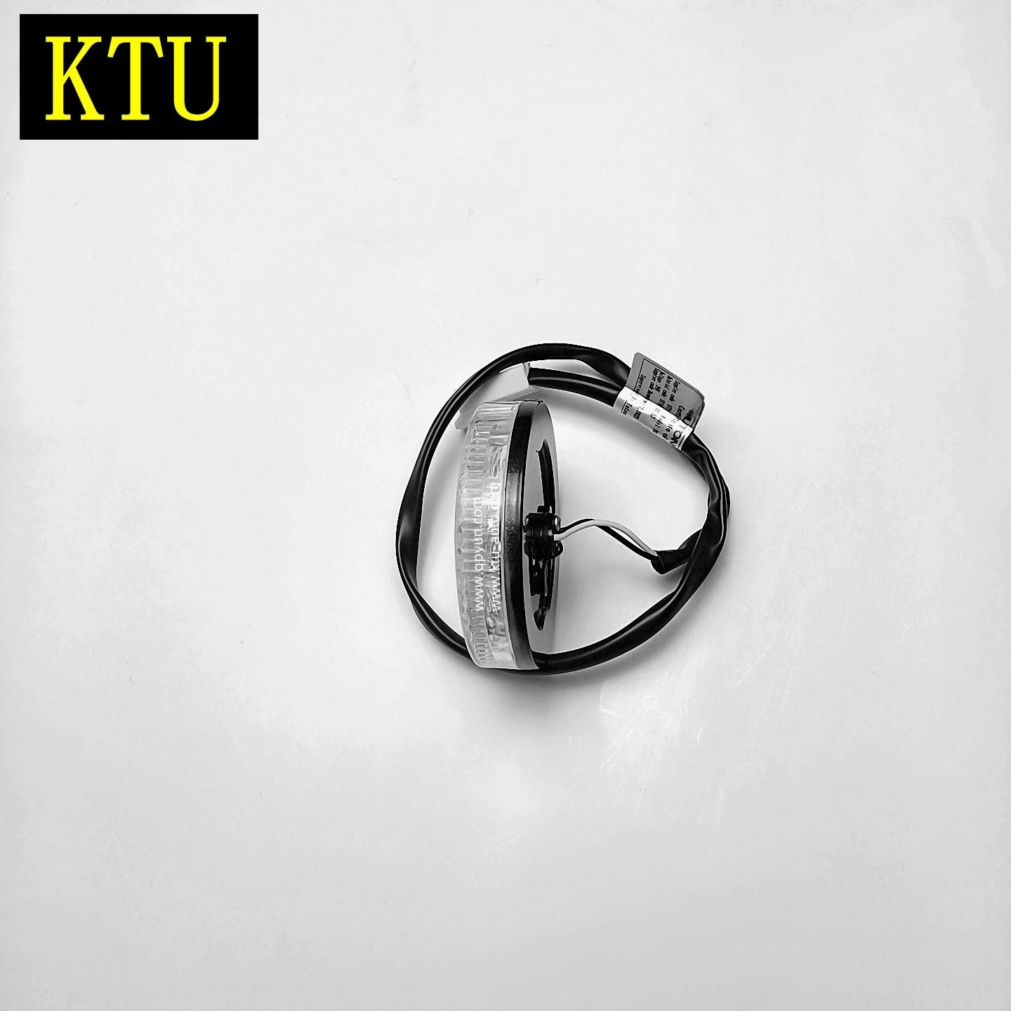 High Quality Bus Spare Parts WG-3.80-2 White Front Clearance Lamp 3716-00153 for Yutong Bus