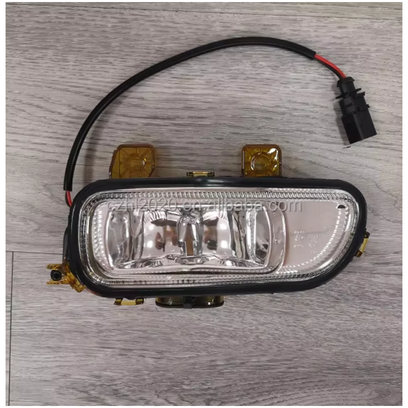 Auxiliary Fog Light with H3 Socket 24V Voltage A9408200056/A9408200156