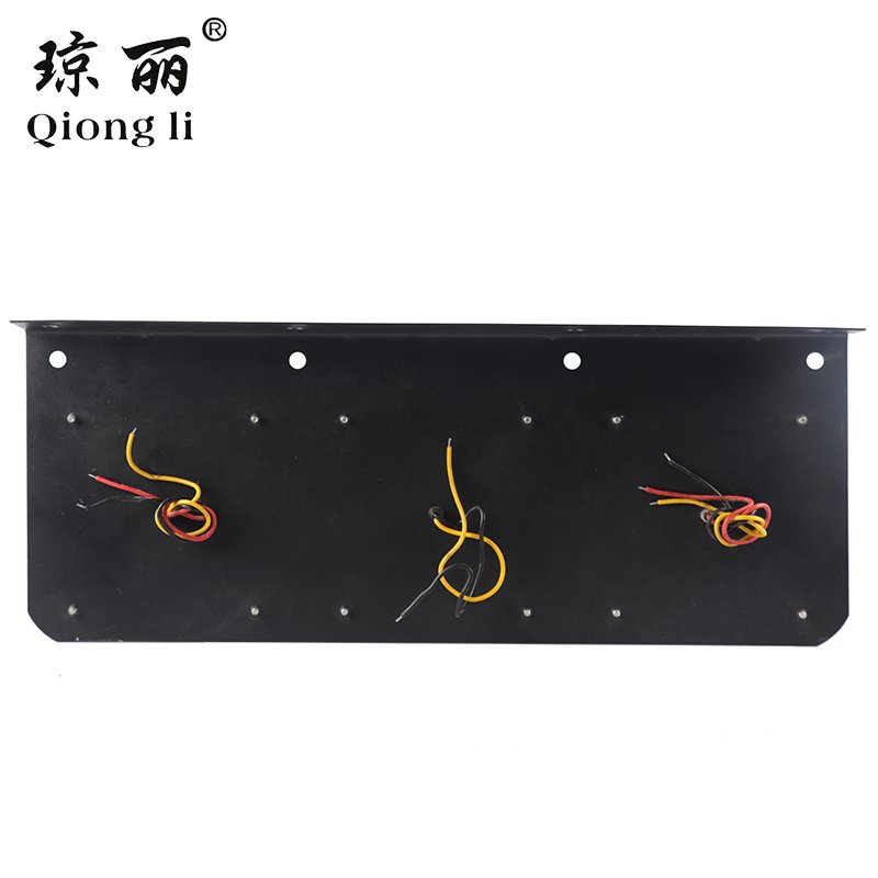 High Quality Led Rear Bumper Reflector Lights Yellow Red Harrier Innova with Brake Turn Signal Lamp for Truck Trailer Tractors