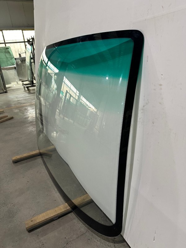 Wholesale Customization Bus Windshield Auto Glass Windshields Cars Custom Car Windshield for HIGER6796 1550