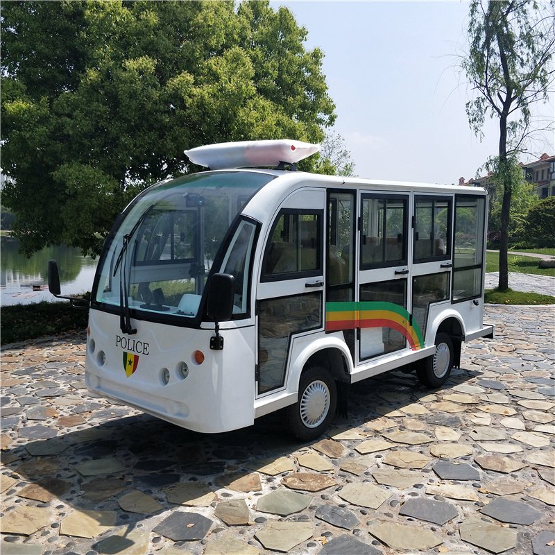 1100CC Displacement Gasoline Engine Oil Powered Fully Enclosed 8 Seat Patrol Car Gas Classic Sightseeing Bus