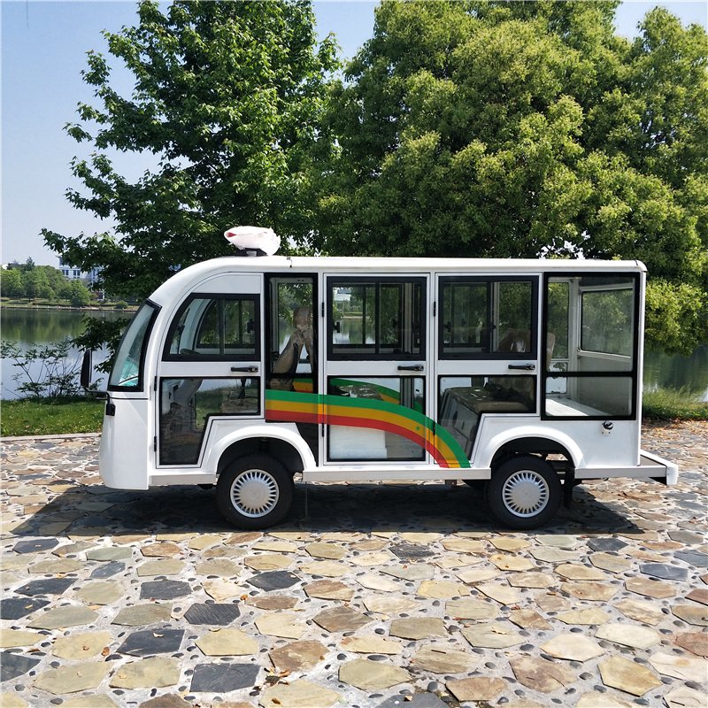 1100CC Displacement Gasoline Engine Oil Powered Fully Enclosed 8 Seat Patrol Car Gas Classic Sightseeing Bus