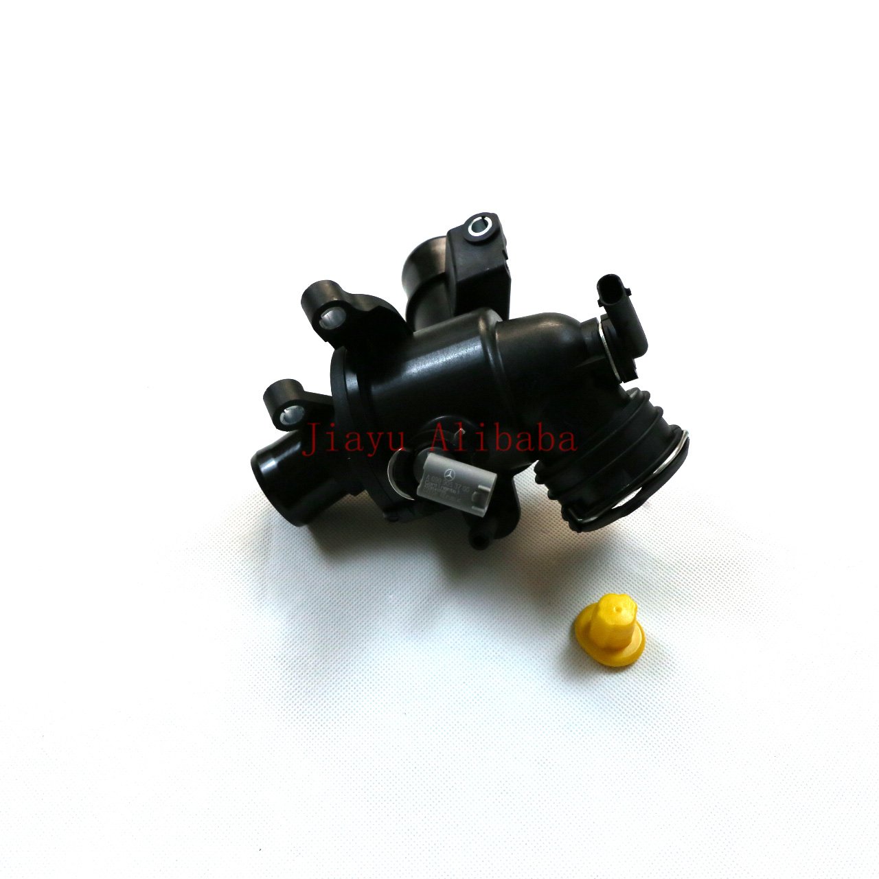 Factory Wholesale A6512000615 6512000615 W900 W636 W66 W639 GLE300 Wei Nuo Vito Engine Thermostat for Mercedes Benz
