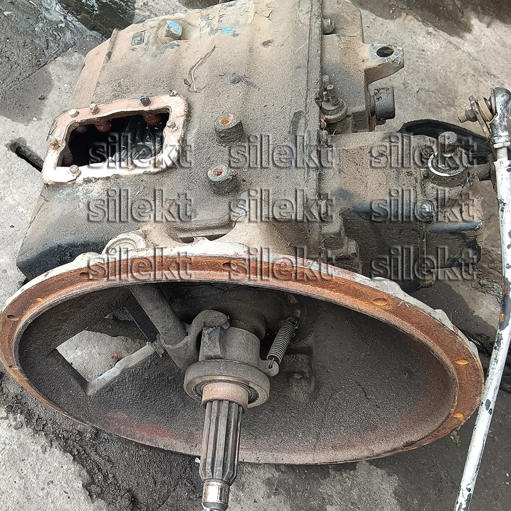 Used Gearbox 1700A-010 Manual Transmission case Dongfeng EQ2102 for cummins 6BT Second-hand Remanufacture