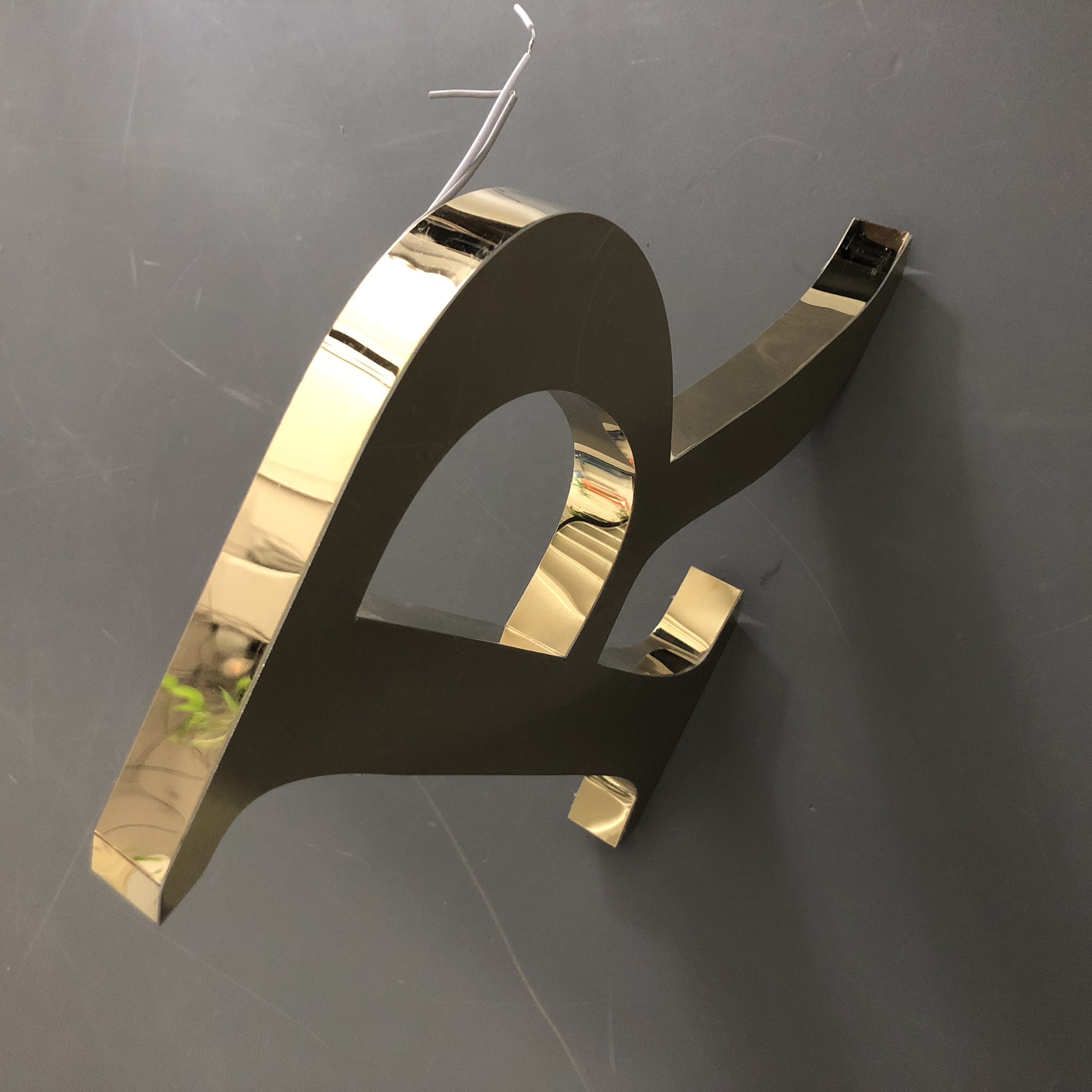 Golden Polished Plexiglass Led Channel Letter Signs Advertising Letters Signboard Led Sign
