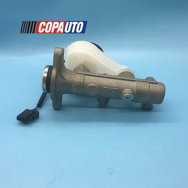 4720138040 47201-38042 23.81mm in Stock High Quality Auto Parts Brake Master Cylinder for TOYOTA QUALIS TAMARAW FX KIJANG Bus