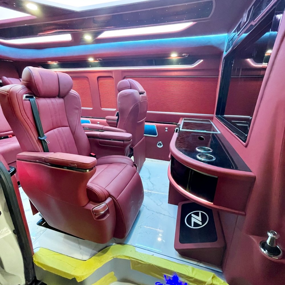 Van Seats Set Luxurious Car Van Seat Hiace Toyota Hiace Van Body Kit Minibus Toyota Hiace Mercedes Vito Sprinter Massage Seat