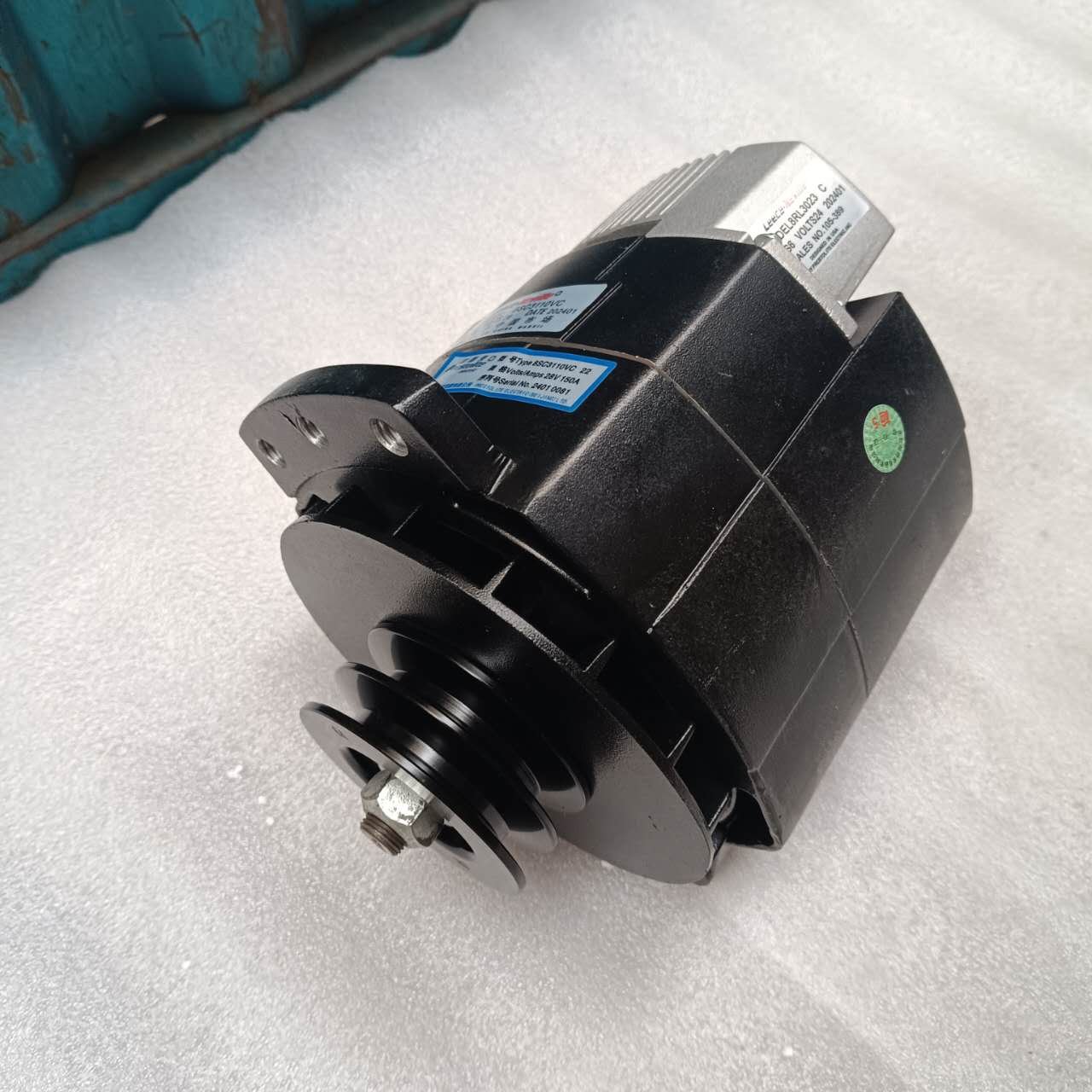 Factory Price Multi-Functional Bus Engine Parts Alternator 220V 10Kw for Kinglong Bus Spare Parts Alternator