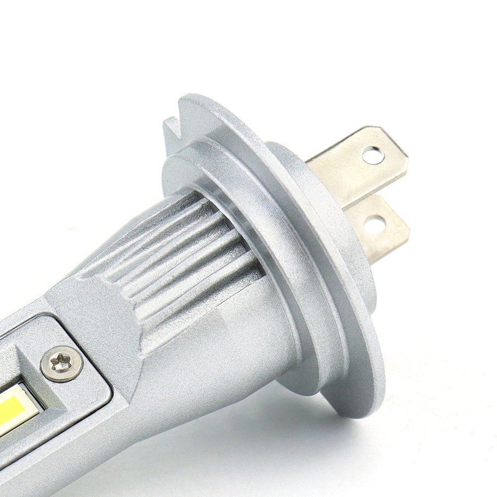 Amazing 4000LM LED Headlight Bulbs H7 With Halogen Bulb Size Plug and Play to Replace H7 Halogen Lamp for Car Headlight 6000K