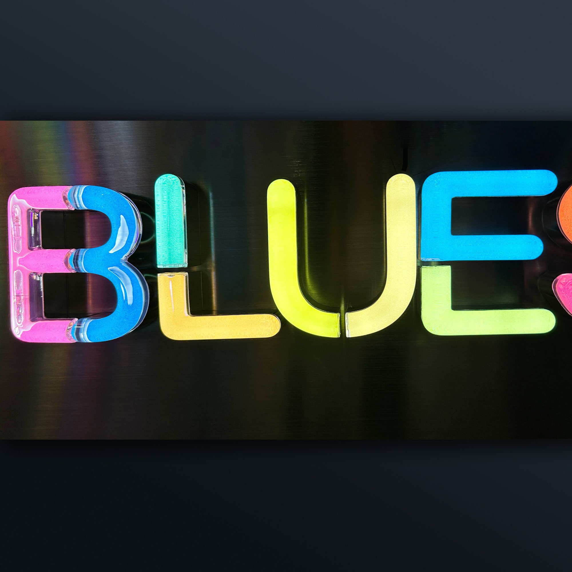 Shining Sign Custom Letters Acrylic Crystal Jerry Sign Coloured Light Customization Logo Led Display Sign Boards Advertisement