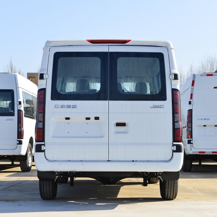 JMC Fushun 2023 Automatic Transmission 2.0T Mini Van High Roof Transport 3-17 Seats Vehicle Bus