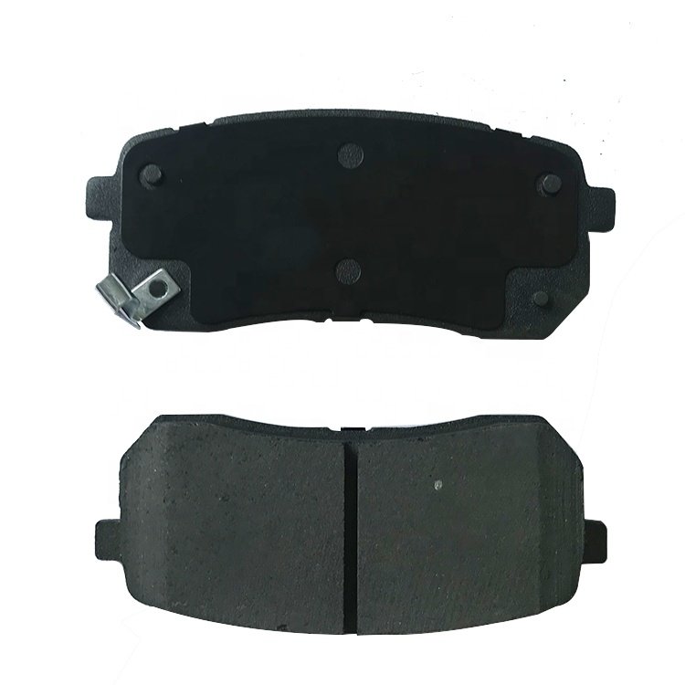 Source Manufacturer Auto Parts Disc Brake Pad GDB3449 SP1192 D1302 for Hyundai H-1 Veracruz Kia Sorento Carnival