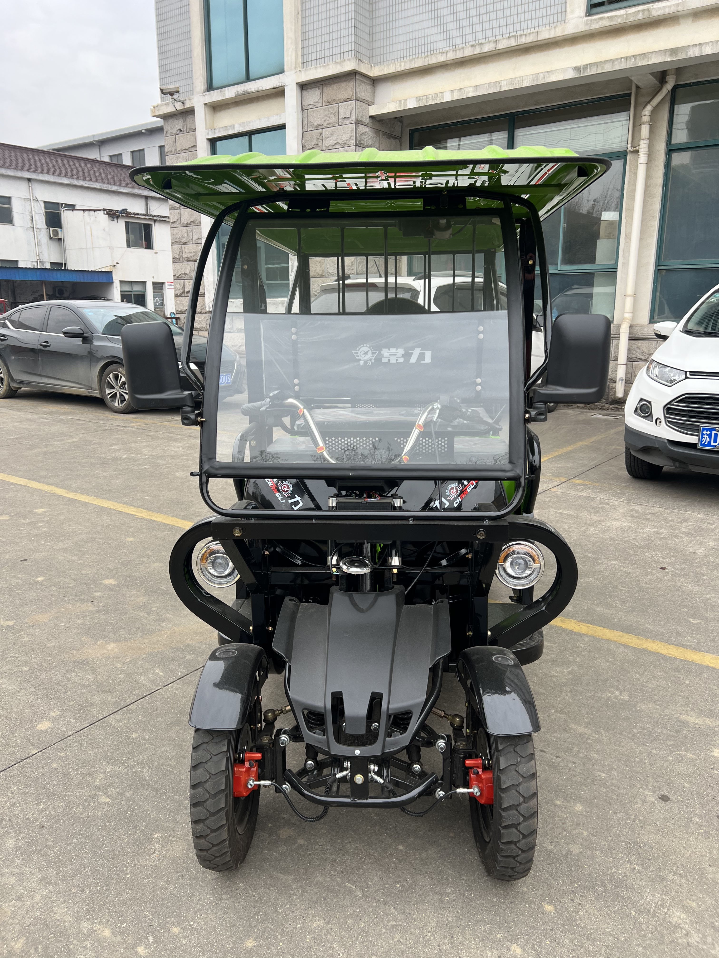 ChangLi High Quality 4-Wheel Electric Passenger Tricycle 500kg Curb Weight Sightseeing Car Bus Iron Cargo Tuk Tuk 1200w