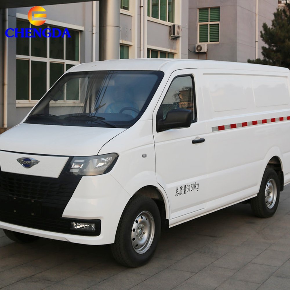 China Hot Sale Foton Refrigerator Van Truck 2 3 5 Ton Automatic Manual Transmission Euro 2 Diesel Electric Van Cargo Mini Bus