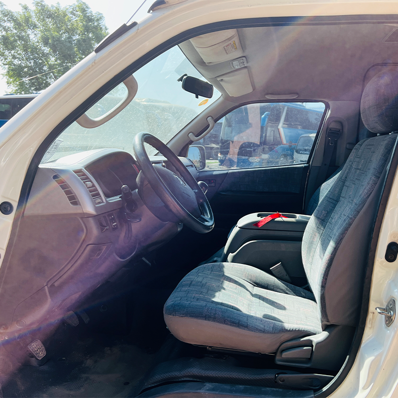 Used Toyota Hiace 13 Seats Gasoline Haice Mini Van Mini Bus for Sale
