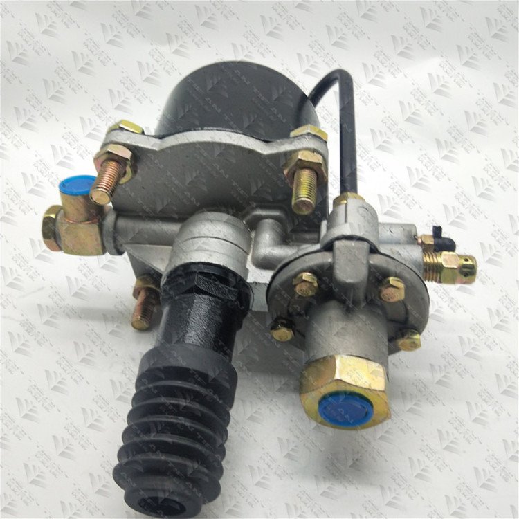 Heavy Truck Spare Parts Clutch Booster for Japanese Trucks High Quality Cheap CLUTCH SERVO TRUCK CLUTCH BOOSTER 9700514310