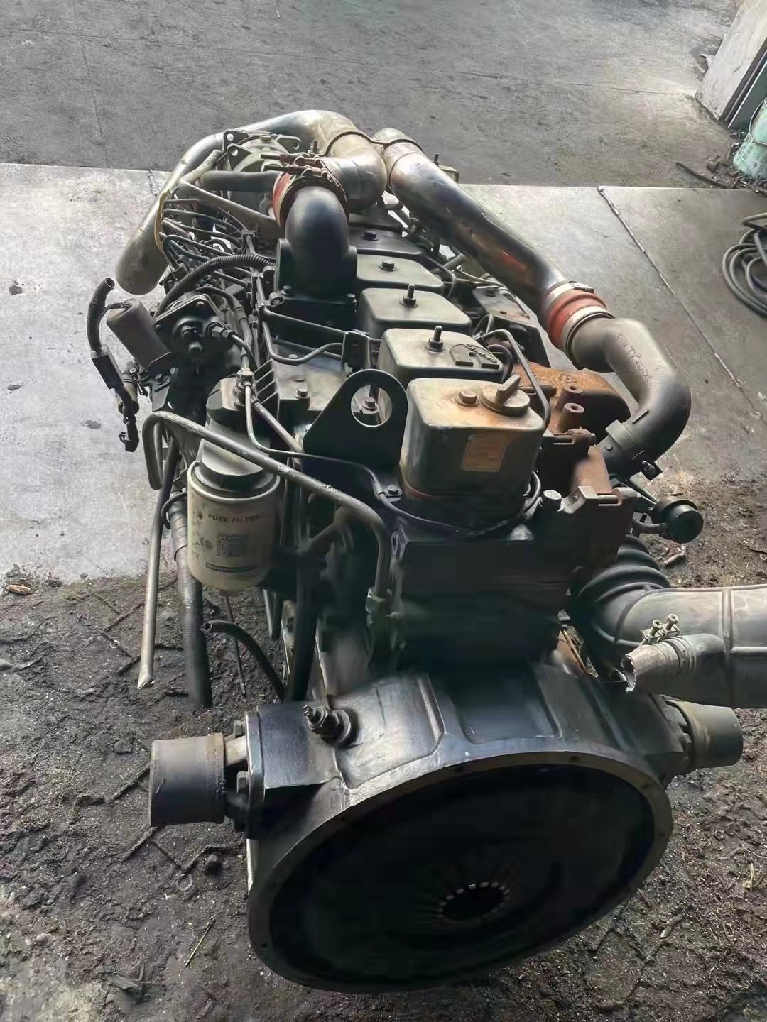 Hot Selling Big Discount Used cummins Engine 6BT Series Engine 3 Containers in Stock