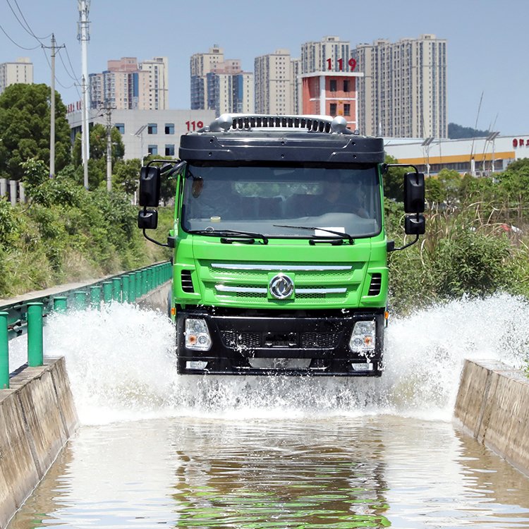 Dongfeng Coach Bus 25+1+1 Seater Cummins Euro 2 All-Terrain Heavy-Duty Passenger Carrier Luxury Bus