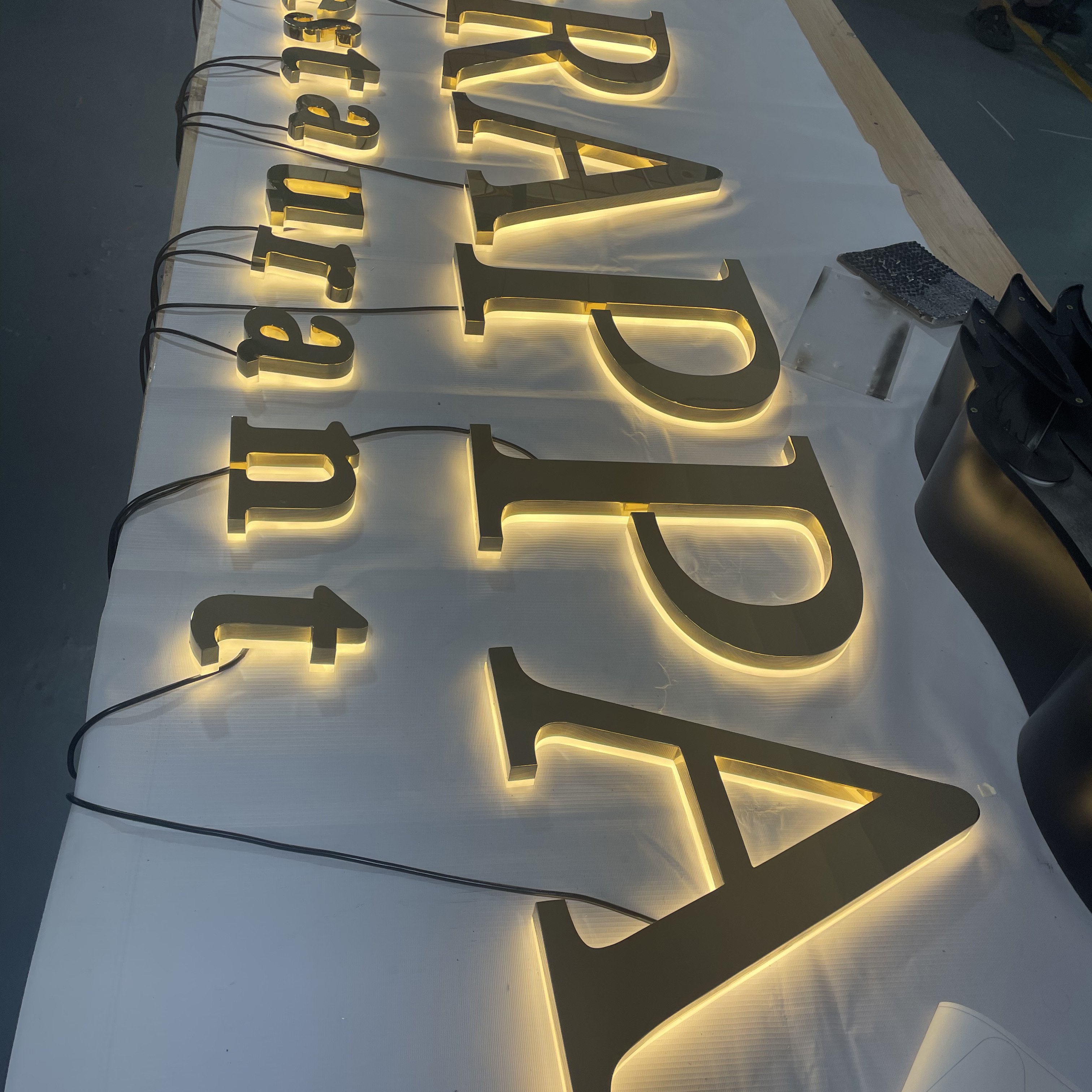 Gold Backlit Sign Custom Letter Sign Led Backlit Letters 3d Channel Letter Lights Sign