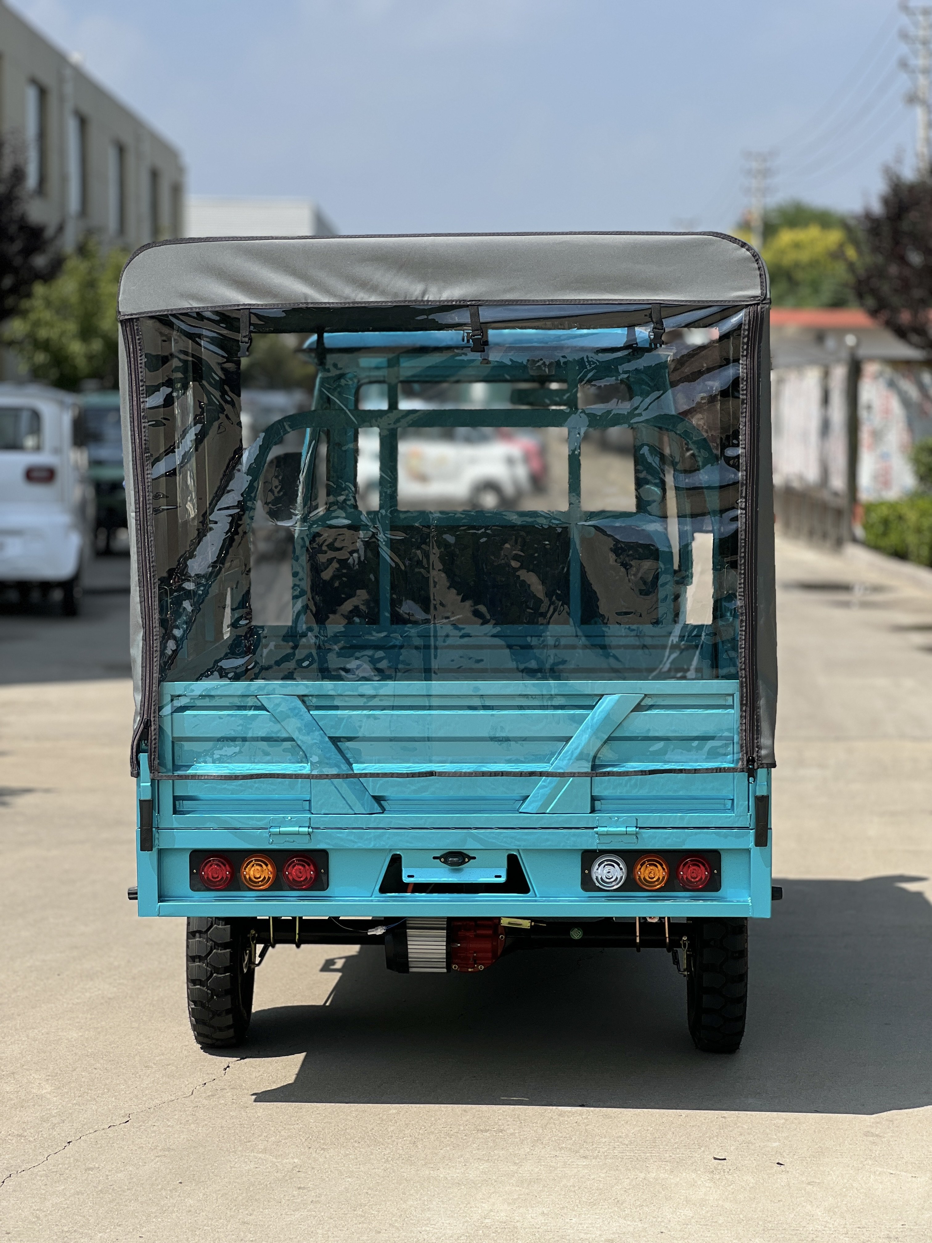 Factory Direct Sales: Low-Speed Electric Tricycles for Affordable Cargo Transport