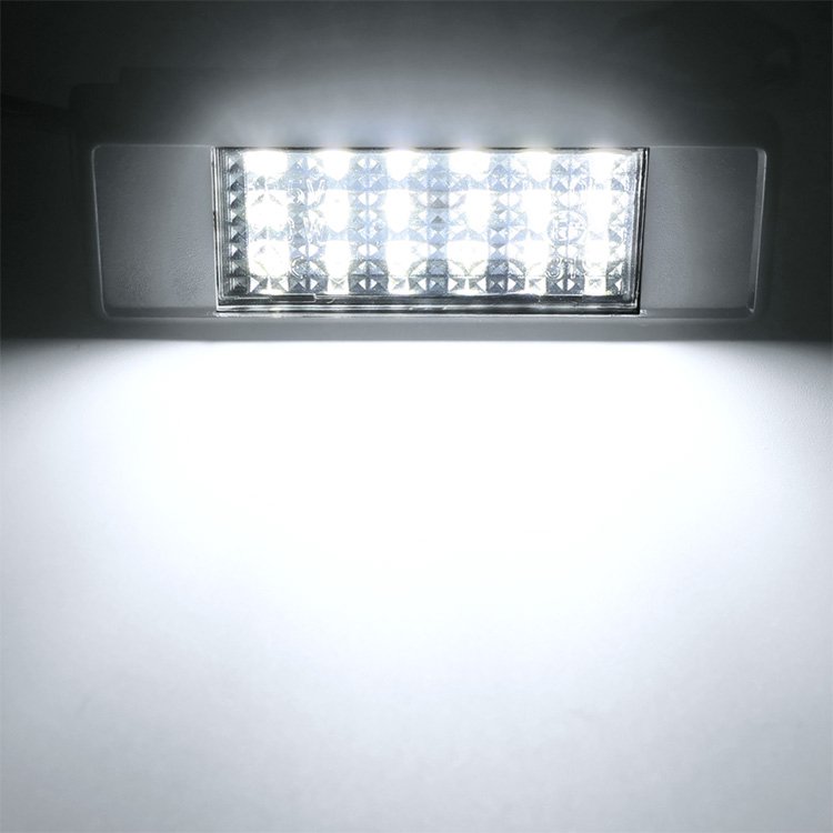 Viano Vito Bus Vito/Mixto Kasten W639 Sprinter W906 Strong Canbus LED Number Plate Lamp