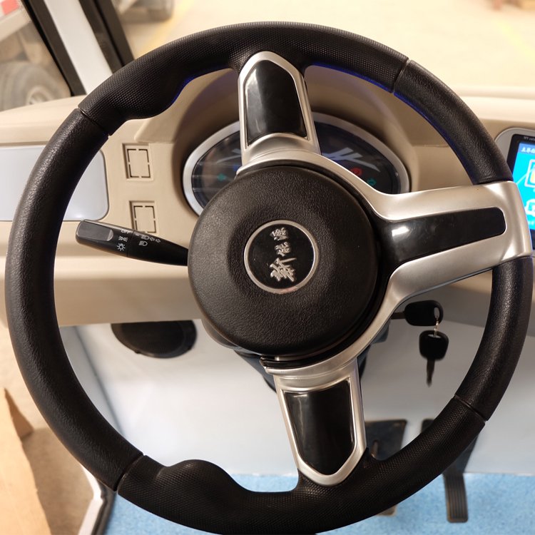 Chinese Factory Low Cost 4 Wheels New Design Weather-resistant Electric Sightseeing Car