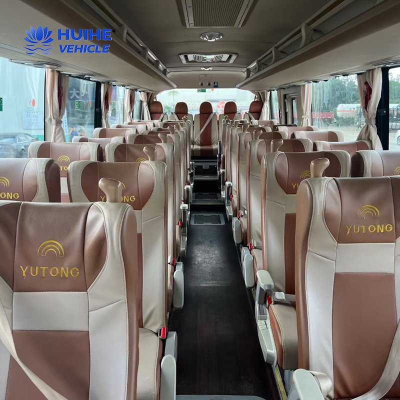 China 30-Seats Used New Bus for Sale Diesel Fuel Manual Transmission Euro 3 Emission Standard RHD & LHD Steering