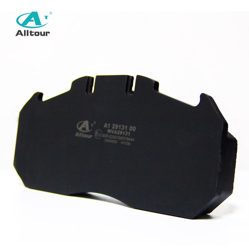 Original Ceramic Brake Pads Heavy Vehicle Spare Parts Disc Brake Pad Kit Accessory